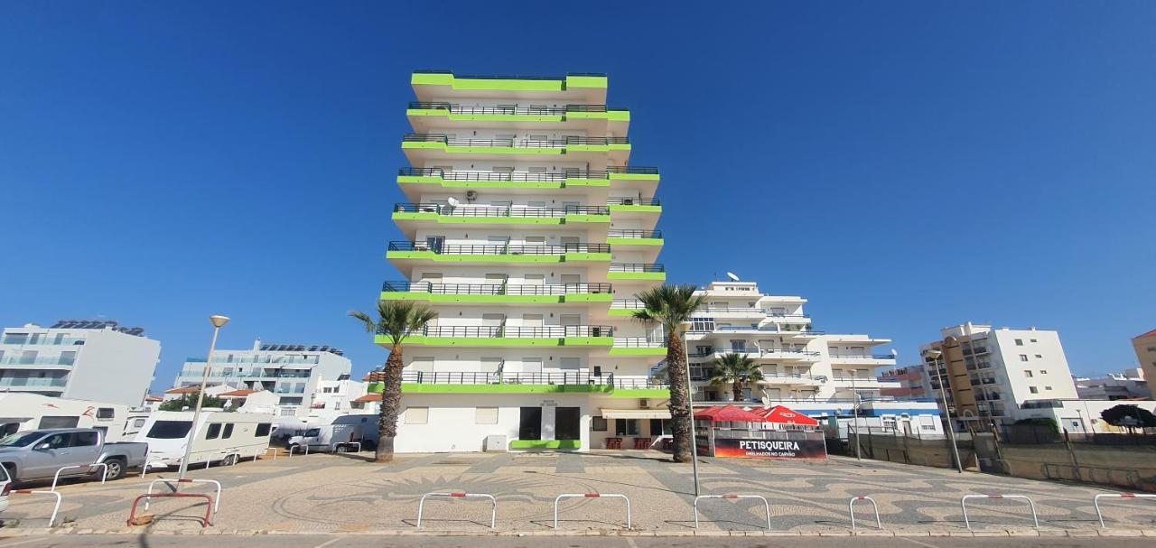 Апартаменты Monte Gordo T2 Frente Mar Экстерьер фото
