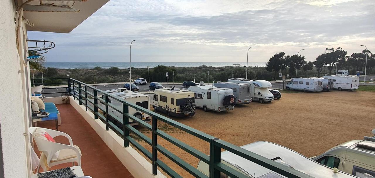 Апартаменты Monte Gordo T2 Frente Mar Экстерьер фото