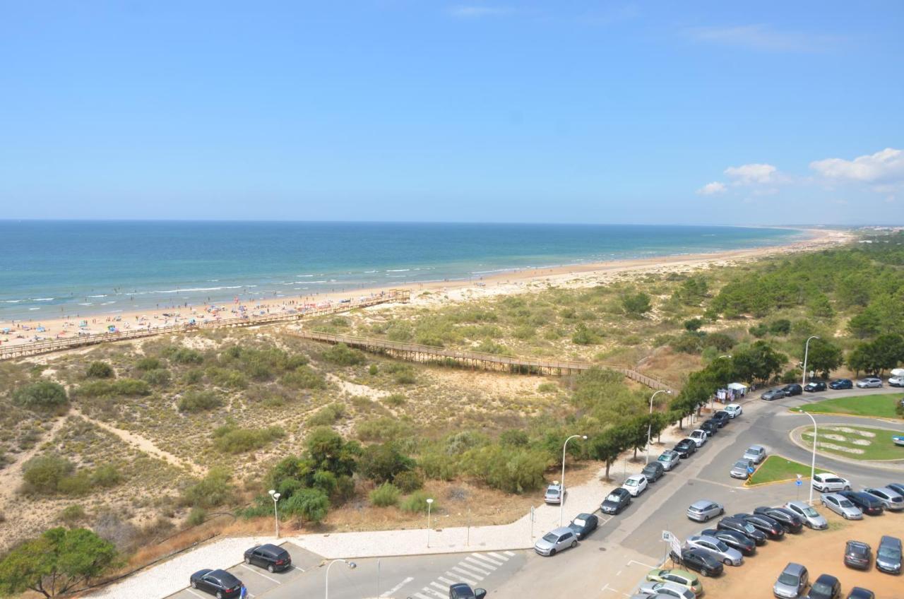 Апартаменты Monte Gordo T2 Frente Mar Экстерьер фото