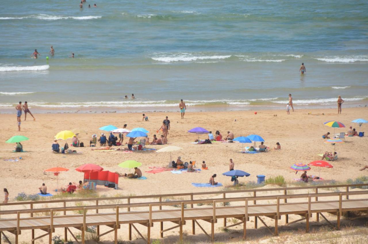 Апартаменты Monte Gordo T2 Frente Mar Экстерьер фото