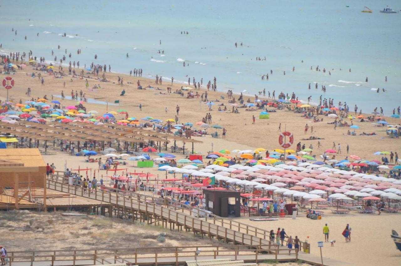Апартаменты Monte Gordo T2 Frente Mar Экстерьер фото