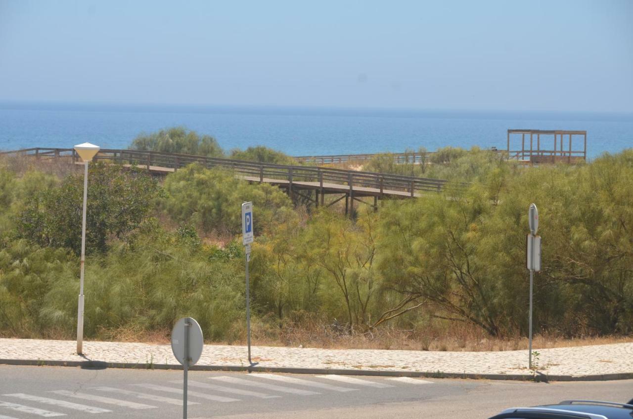 Апартаменты Monte Gordo T2 Frente Mar Экстерьер фото
